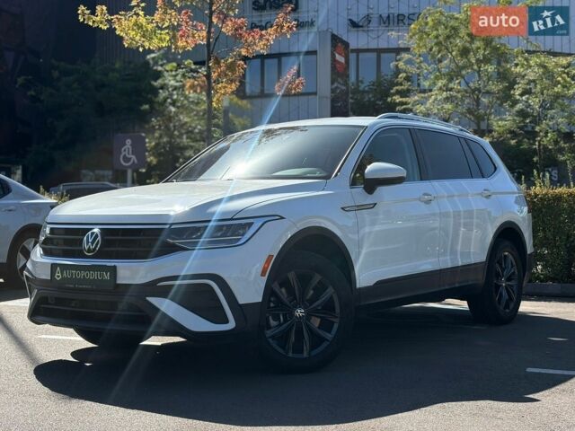 Белый Рено Кенгу, объемом двигателя 1.5 л и пробегом 179 тыс. км за 14800 $, фото 1 на Automoto.ua