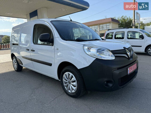 Белый Рено Кенгу, объемом двигателя 1.5 л и пробегом 134 тыс. км за 13999 $, фото 1 на Automoto.ua