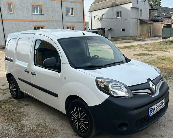 Білий Рено Кєнгу, об'ємом двигуна 1.46 л та пробігом 140 тис. км за 8900 $, фото 1 на Automoto.ua