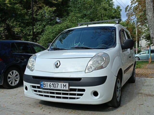 Белый Рено Кенгу, объемом двигателя 1.5 л и пробегом 320 тыс. км за 6550 $, фото 1 на Automoto.ua