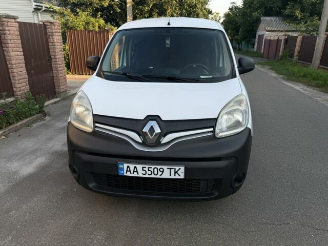 Белый Рено Кенгу, объемом двигателя 1.5 л и пробегом 356 тыс. км за 8500 $, фото 1 на Automoto.ua