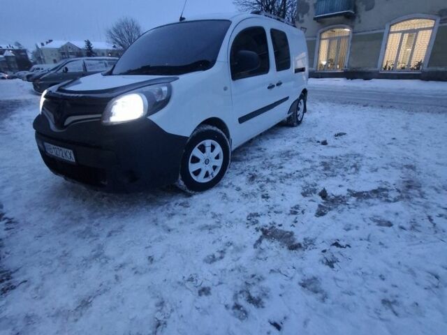 Белый Рено Кенгу, объемом двигателя 1.5 л и пробегом 251 тыс. км за 10500 $, фото 1 на Automoto.ua