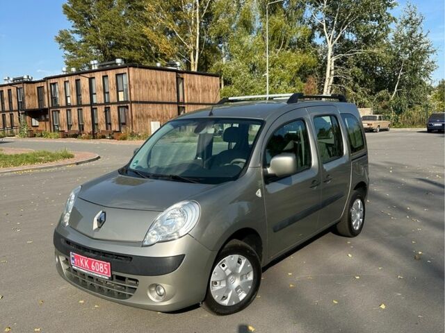 Бежевий Рено Кєнгу, об'ємом двигуна 1.6 л та пробігом 189 тис. км за 7550 $, фото 1 на Automoto.ua