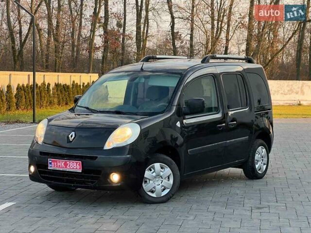 Черный Рено Кенгу, объемом двигателя 1.6 л и пробегом 170 тыс. км за 6399 $, фото 1 на Automoto.ua