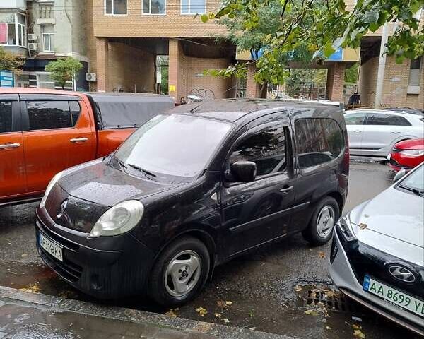 Черный Рено Кенгу, объемом двигателя 1.46 л и пробегом 248 тыс. км за 4200 $, фото 1 на Automoto.ua