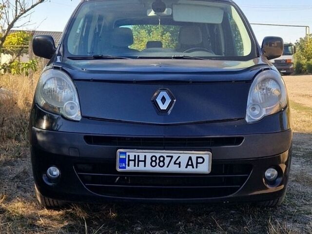 Черный Рено Кенгу, объемом двигателя 1.5 л и пробегом 240 тыс. км за 7500 $, фото 1 на Automoto.ua