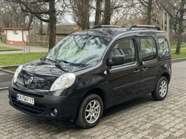 Черный Рено Кенгу, объемом двигателя 1.6 л и пробегом 241 тыс. км за 4850 $, фото 1 на Automoto.ua