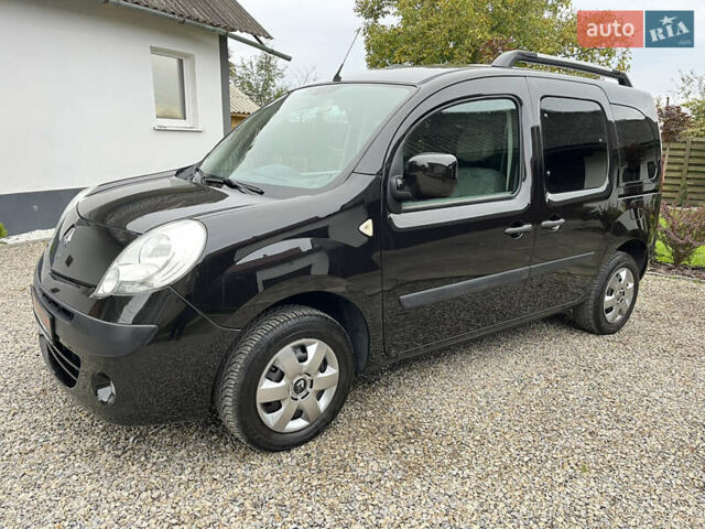 Черный Рено Кенгу, объемом двигателя 1.6 л и пробегом 202 тыс. км за 7800 $, фото 1 на Automoto.ua