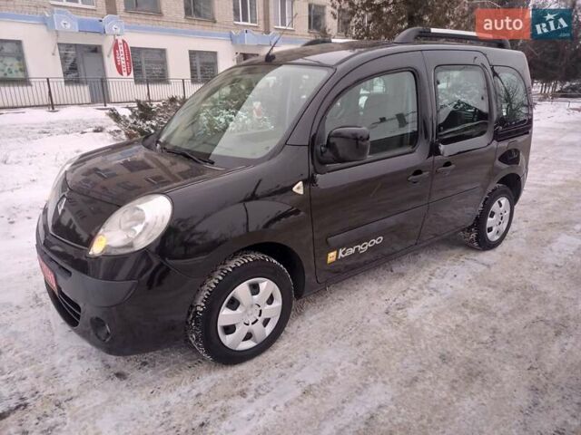 Чорний Рено Кєнгу, об'ємом двигуна 1.5 л та пробігом 202 тис. км за 7850 $, фото 1 на Automoto.ua