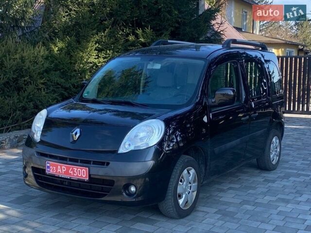 Черный Рено Кенгу, объемом двигателя 1.6 л и пробегом 254 тыс. км за 7300 $, фото 1 на Automoto.ua
