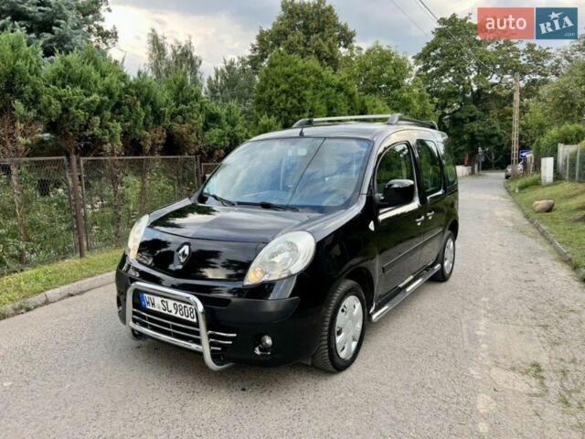 Черный Рено Кенгу, объемом двигателя 1.6 л и пробегом 191 тыс. км за 5300 $, фото 1 на Automoto.ua