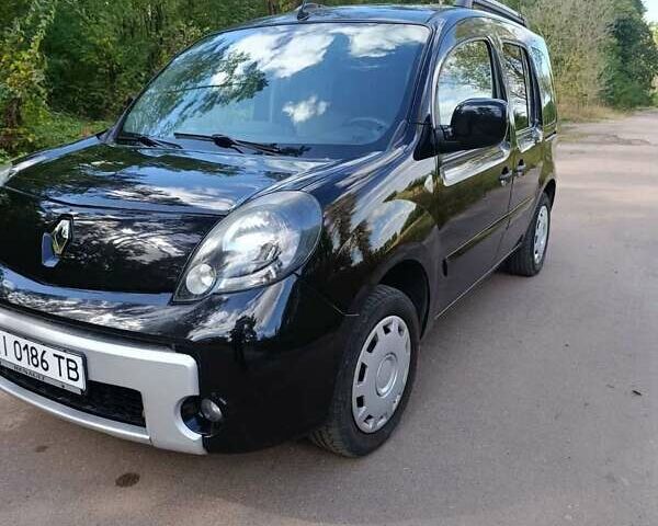 Черный Рено Кенгу, объемом двигателя 1.6 л и пробегом 238 тыс. км за 9100 $, фото 1 на Automoto.ua