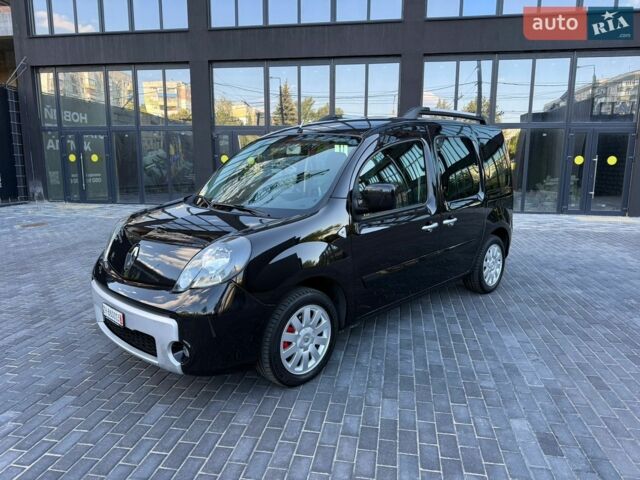 Черный Рено Кенгу, объемом двигателя 1.6 л и пробегом 210 тыс. км за 9200 $, фото 1 на Automoto.ua