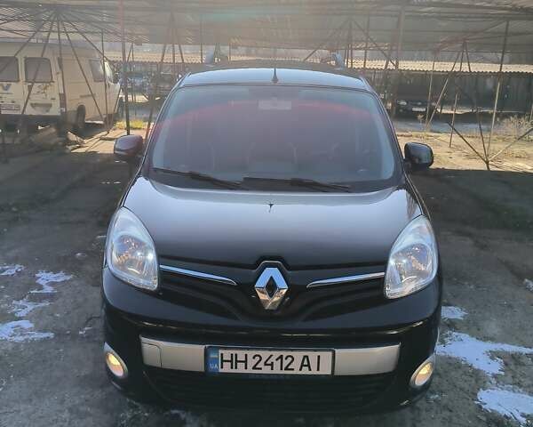 Черный Рено Кенгу, объемом двигателя 1.46 л и пробегом 234 тыс. км за 10200 $, фото 1 на Automoto.ua