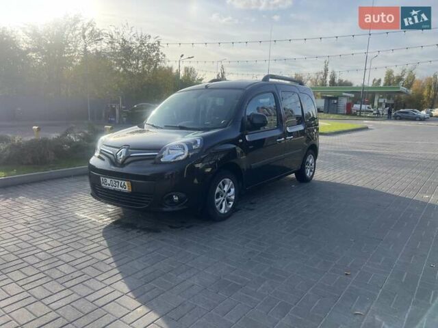 Черный Рено Кенгу, объемом двигателя 1.5 л и пробегом 185 тыс. км за 11850 $, фото 1 на Automoto.ua