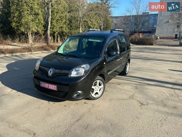 Черный Рено Кенгу, объемом двигателя 1.5 л и пробегом 258 тыс. км за 10700 $, фото 1 на Automoto.ua