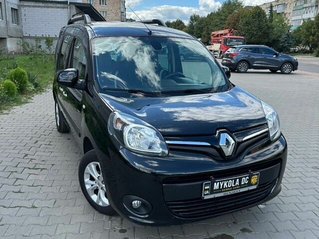 Черный Рено Кенгу, объемом двигателя 1.5 л и пробегом 180 тыс. км за 11200 $, фото 1 на Automoto.ua