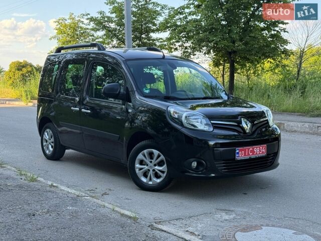 Черный Рено Кенгу, объемом двигателя 1.5 л и пробегом 172 тыс. км за 11999 $, фото 1 на Automoto.ua