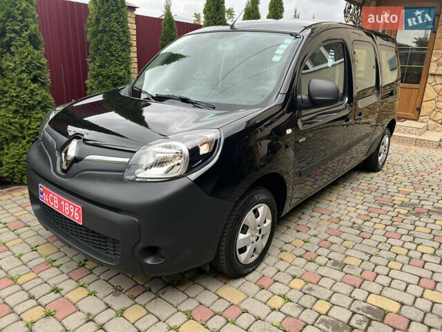 Черный Рено Кенгу, объемом двигателя 0 л и пробегом 29 тыс. км за 14200 $, фото 1 на Automoto.ua