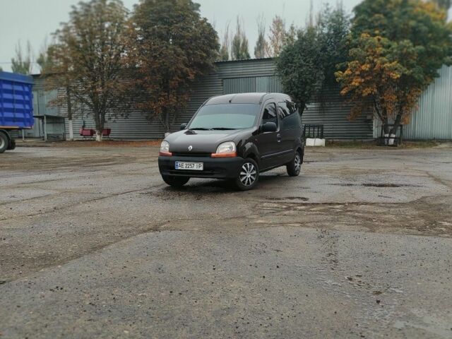 Рено Кенгу 2000 в Лозовой на Automoto.ua Коричневый Рено Кенгу, объемом двигателя 1.9 л и пробегом 298 тыс. км за 2900 $, фото 1 на Automoto.ua