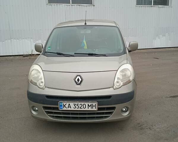 Коричневый Рено Кенгу, объемом двигателя 1.46 л и пробегом 285 тыс. км за 6700 $, фото 1 на Automoto.ua