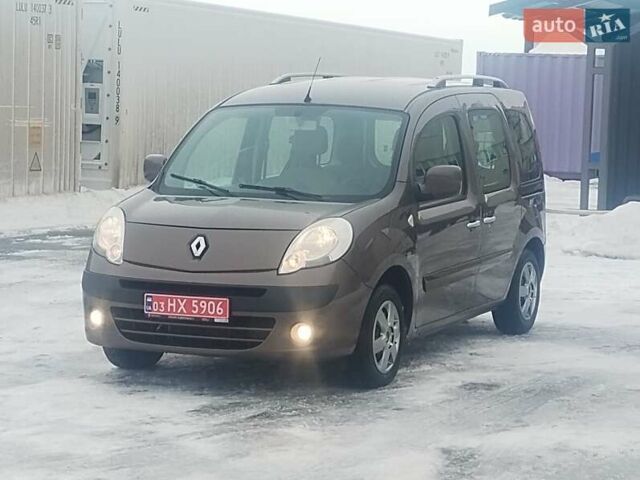 Коричневий Рено Кєнгу, об'ємом двигуна 1.6 л та пробігом 167 тис. км за 7807 $, фото 1 на Automoto.ua