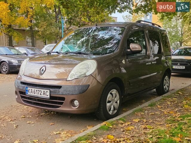 Коричневый Рено Кенгу, объемом двигателя 1.46 л и пробегом 235 тыс. км за 8069 $, фото 1 на Automoto.ua