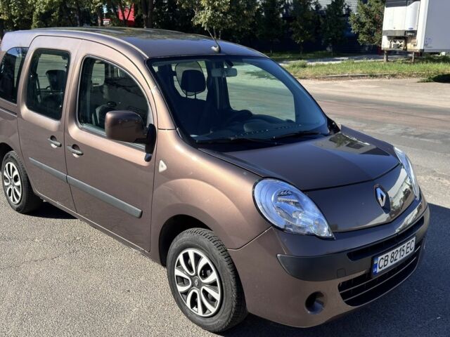 Коричневий Рено Кєнгу, об'ємом двигуна 1.5 л та пробігом 297 тис. км за 8500 $, фото 1 на Automoto.ua