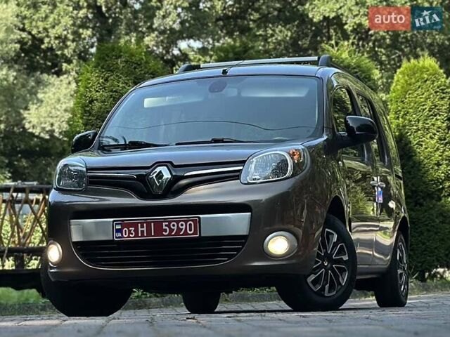 Коричневий Рено Кєнгу, об'ємом двигуна 1.5 л та пробігом 190 тис. км за 10750 $, фото 1 на Automoto.ua