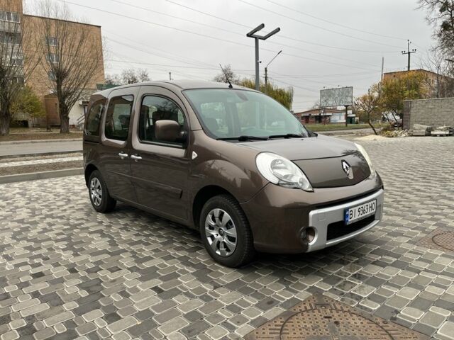 Коричневий Рено Кєнгу, об'ємом двигуна 1.5 л та пробігом 170 тис. км за 8200 $, фото 1 на Automoto.ua