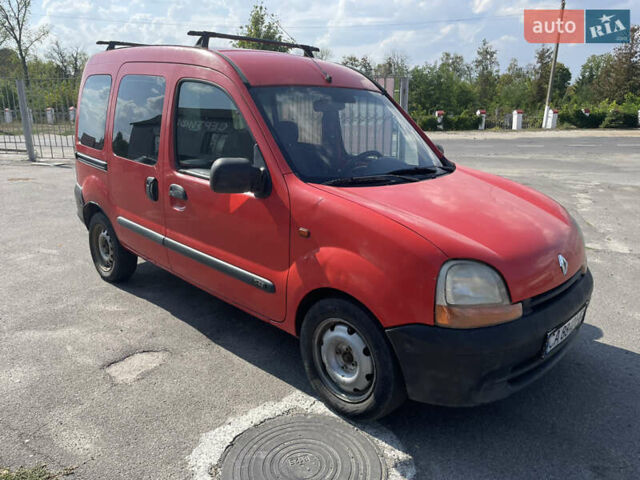Красный Рено Кенгу, объемом двигателя 1.9 л и пробегом 378 тыс. км за 2500 $, фото 1 на Automoto.ua