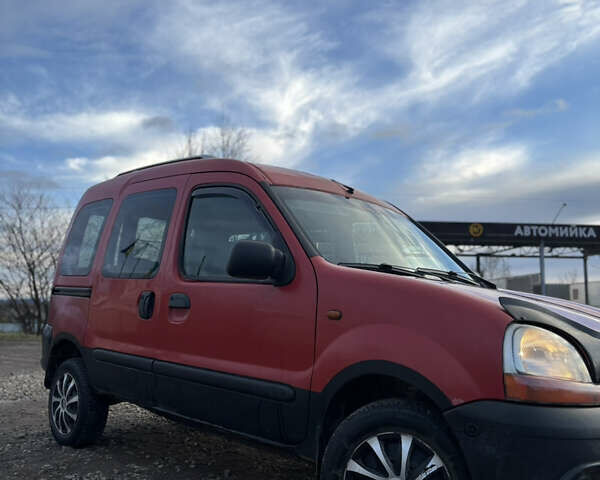 Красный Рено Кенгу, объемом двигателя 1.2 л и пробегом 340 тыс. км за 2400 $, фото 1 на Automoto.ua