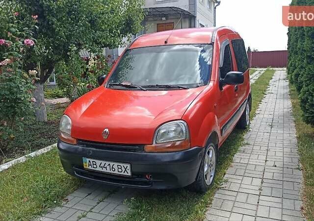Красный Рено Кенгу, объемом двигателя 0 л и пробегом 162 тыс. км за 2850 $, фото 1 на Automoto.ua