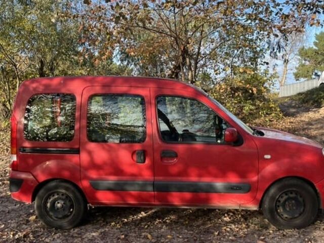 Красный Рено Кенгу, объемом двигателя 2 л и пробегом 120 тыс. км за 2000 $, фото 1 на Automoto.ua