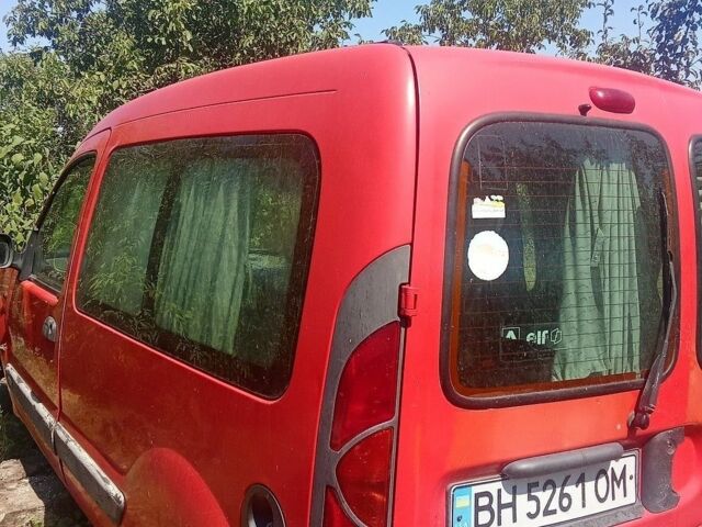 Красный Рено Кенгу, объемом двигателя 1.5 л и пробегом 100 тыс. км за 1499 $, фото 1 на Automoto.ua
