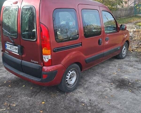 Красный Рено Кенгу, объемом двигателя 1.6 л и пробегом 128 тыс. км за 5200 $, фото 1 на Automoto.ua