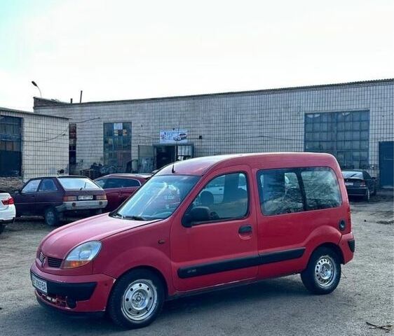 Красный Рено Кенгу, объемом двигателя 1.5 л и пробегом 250 тыс. км за 1250 $, фото 1 на Automoto.ua