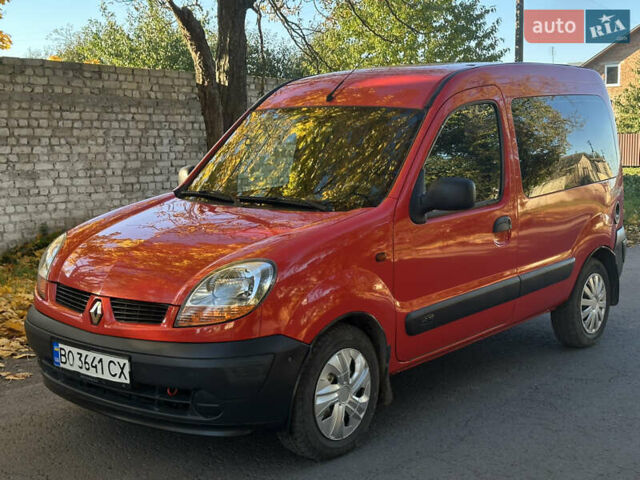 Рено Кєнгу 2005 у Радивилове на Automoto.ua Червоний Рено Кєнгу, об'ємом двигуна 1.5 л та пробігом 189 тис. км за 4200 $, фото 1 на Automoto.ua