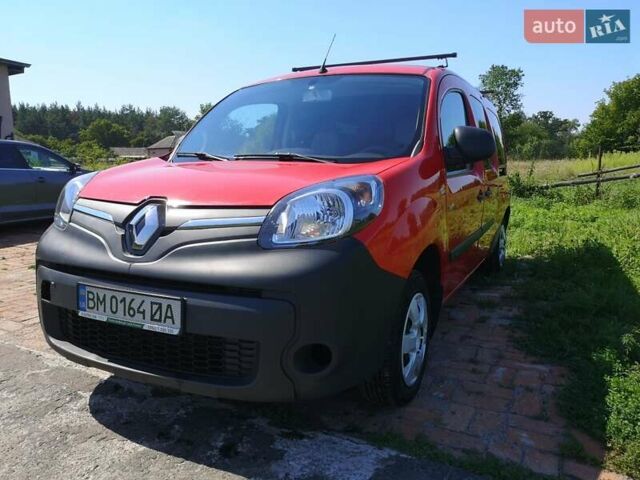 Красный Рено Кенгу, объемом двигателя 0 л и пробегом 65 тыс. км за 13600 $, фото 1 на Automoto.ua