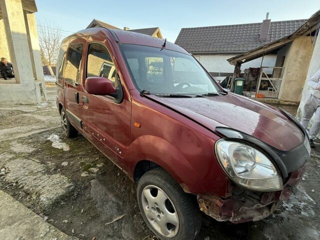 Красный Рено Кенгу, объемом двигателя 1.4 л и пробегом 300 тыс. км за 900 $, фото 1 на Automoto.ua