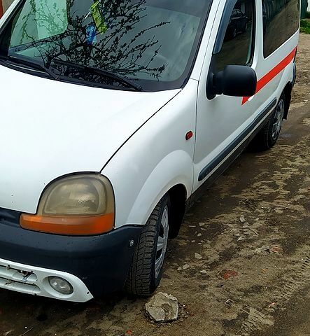 Рено Кенгу, объемом двигателя 1.9 л и пробегом 327 тыс. км за 2600 $, фото 1 на Automoto.ua