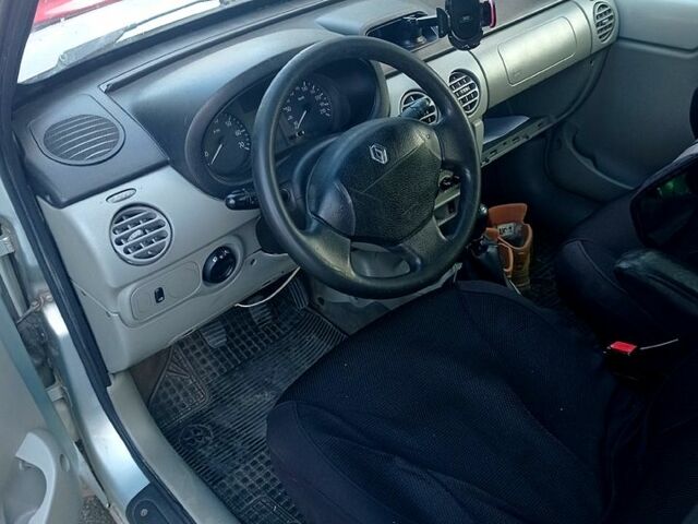 Рено Кенгу, объемом двигателя 1.4 л и пробегом 321 тыс. км за 3800 $, фото 1 на Automoto.ua
