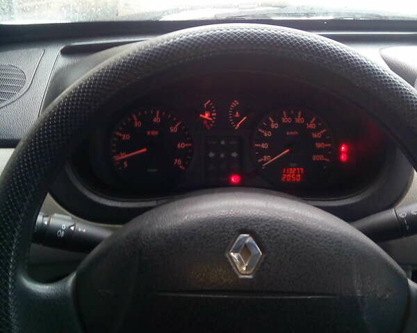 Рено Кенгу, объемом двигателя 1.5 л и пробегом 114 тыс. км за 5100 $, фото 1 на Automoto.ua