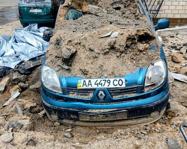 Рено Кенгу, объемом двигателя 1.4 л и пробегом 199 тыс. км за 1700 $, фото 1 на Automoto.ua