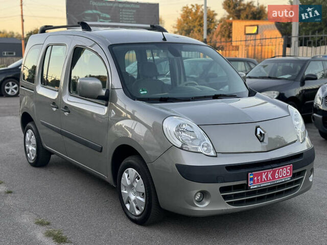 Рено Кенгу, объемом двигателя 1.6 л и пробегом 187 тыс. км за 8200 $, фото 1 на Automoto.ua