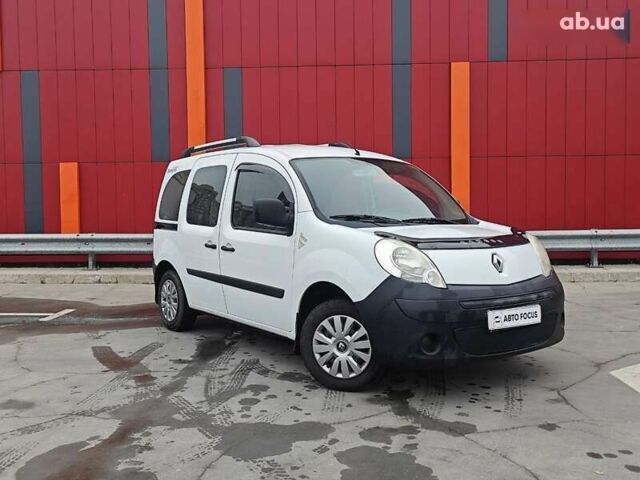 Рено Кенгу, объемом двигателя 1.5 л и пробегом 300 тыс. км за 5990 $, фото 1 на Automoto.ua