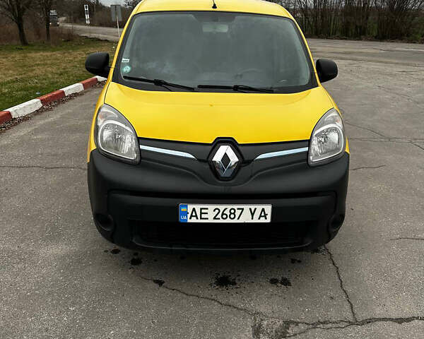 Рено Кенгу, объемом двигателя 0 л и пробегом 152 тыс. км за 9000 $, фото 1 на Automoto.ua