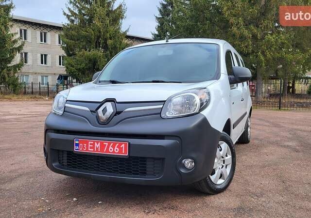 Рено Кенгу, объемом двигателя 0 л и пробегом 50 тыс. км за 10350 $, фото 1 на Automoto.ua