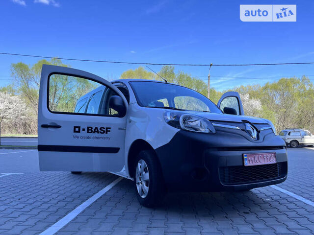 Рено Кенгу, объемом двигателя 0 л и пробегом 19 тыс. км за 16600 $, фото 1 на Automoto.ua