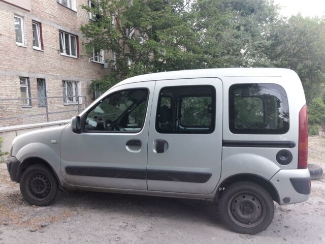Серый Рено Кенгу пасс., объемом двигателя 1.4 л и пробегом 340 тыс. км за 5000 $, фото 1 на Automoto.ua